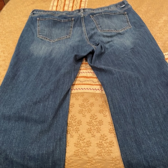 JAG jeans, “Ruby Straight,” cotton blend, great condition, 22W/32 - Picture 7 of 9